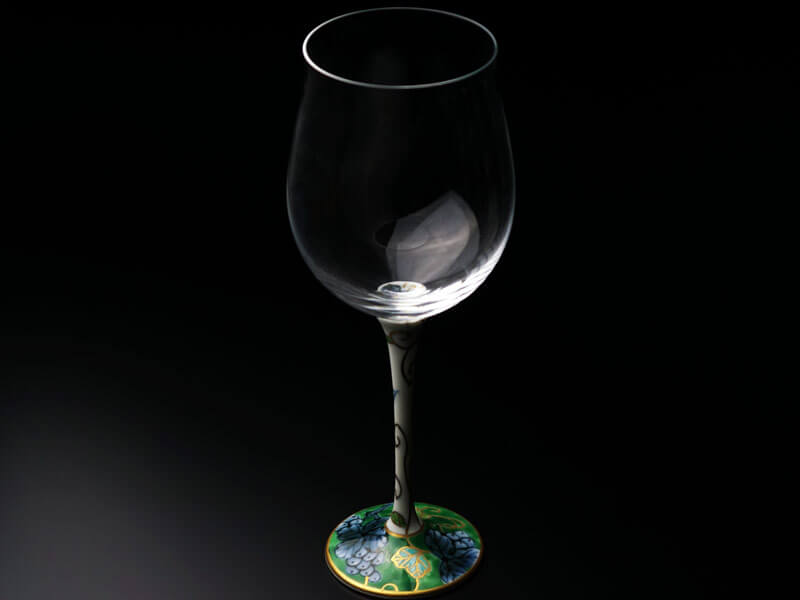 福泉窯の有田焼のワイングラス