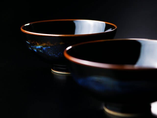 普段のご飯が格別に。ペアギフトに人気の夫婦茶碗!