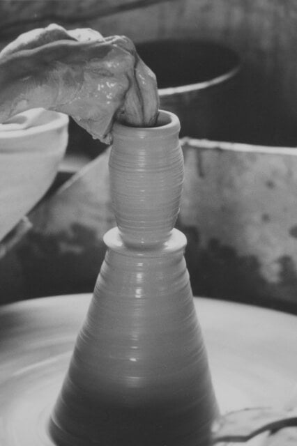 日本人なら知っておくべき!?日本の伝統工芸品「有田焼」の作り方!