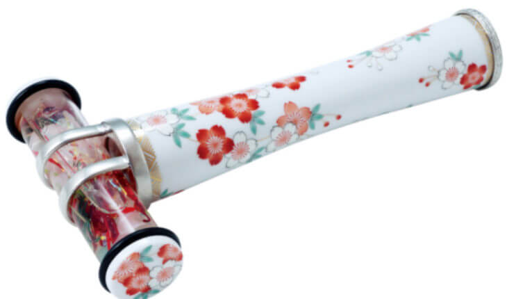 桜が描かれた有田焼万華鏡の画像