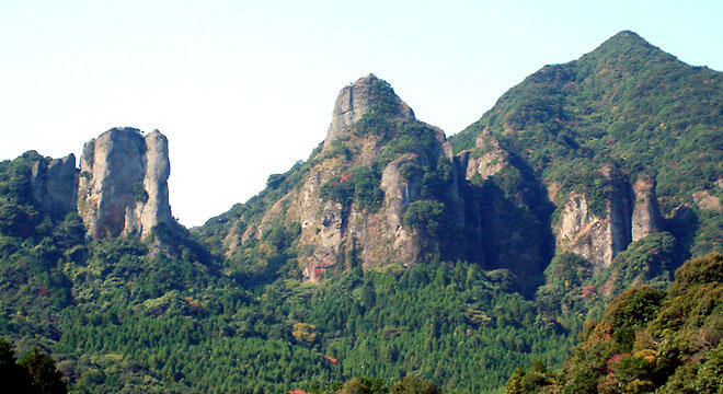 佐賀県有田町にある九州百名山 黒髪山のご紹介