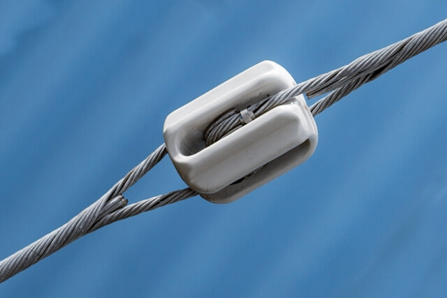 我々の生活に欠かせない碍子とは?実は有田焼香蘭社と深い関係