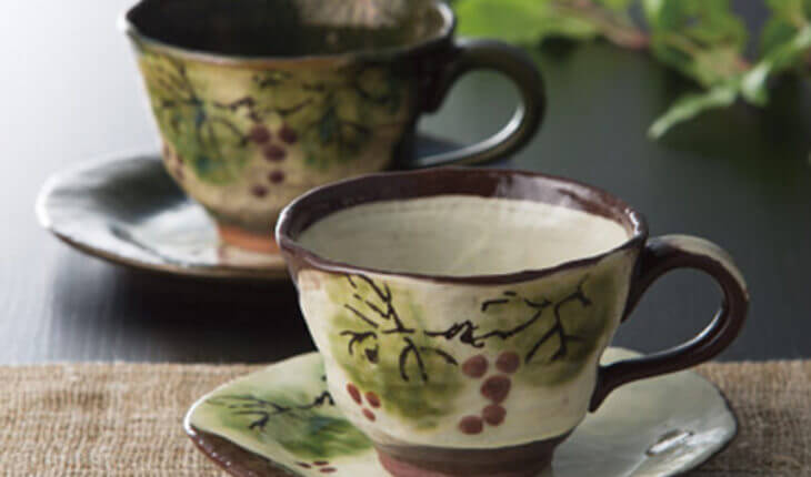 瀬戸焼のコーヒーカップの画像