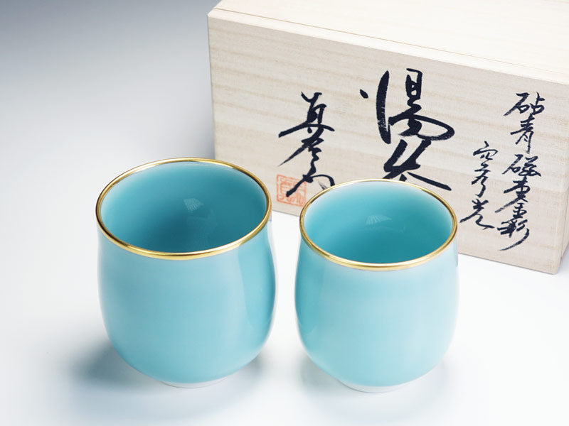 【有田焼】夫婦湯呑 砧青磁 本金彩 "空乃光"