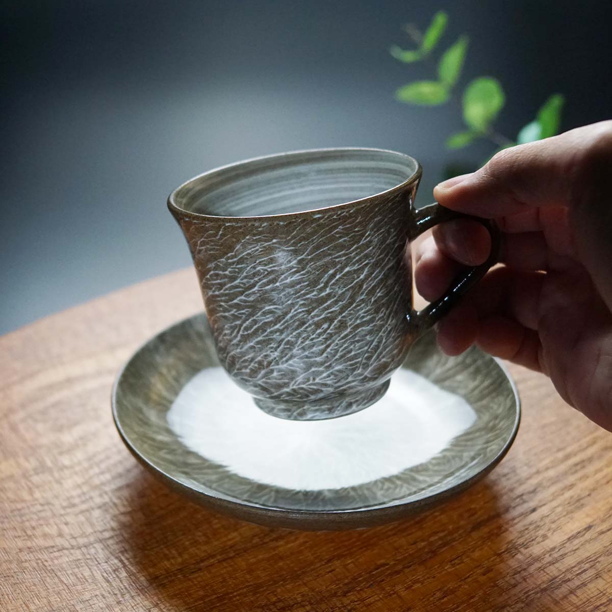 【有田焼】コーヒーカップ 霙刷毛