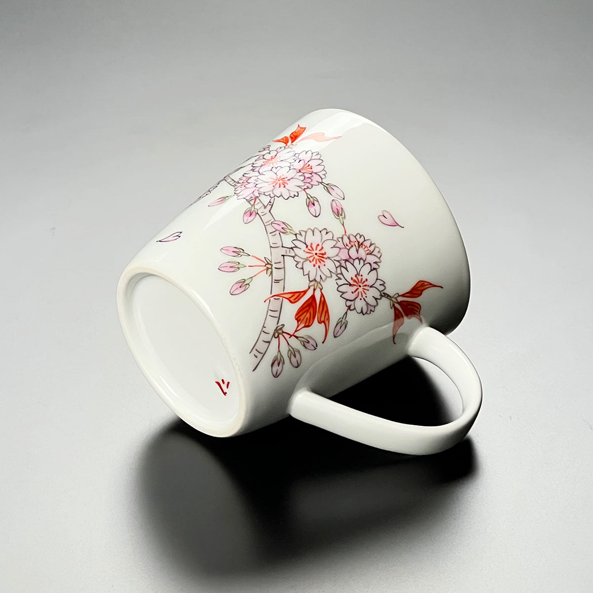 【特別企画】有田焼 マグカップ 色絵桜図 - 2025年最新作 -