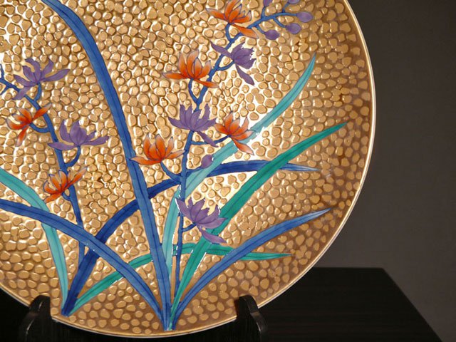 【有田焼】飾り絵皿(大)染錦金彩蘭図