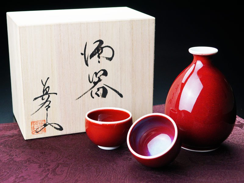 日本の伝統陶器セット 華々しい
