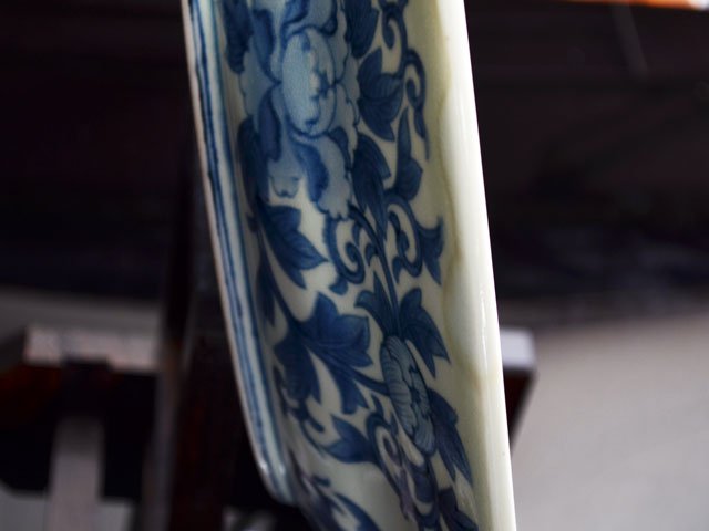 【献上手古伊万里焼】飾絵皿(特大)染錦本金鷹絵