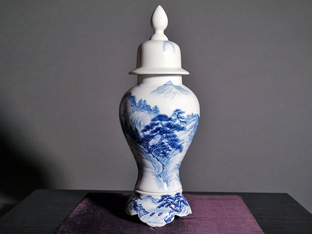 【有田焼】沈香壺 染付山水図
