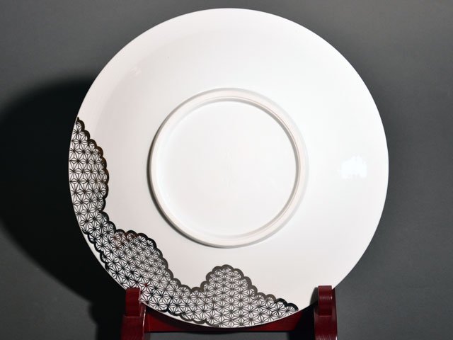 【有田焼】飾絵皿(大)色絵兎図