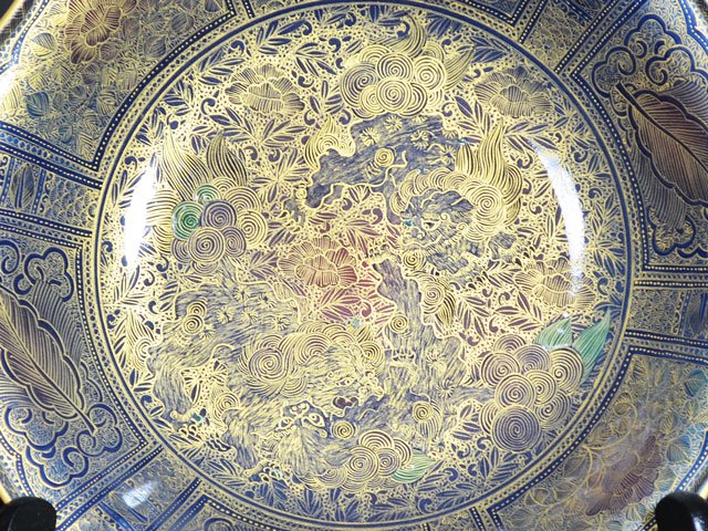 【有田焼】飾り絵皿 釉裏金彩獅子図