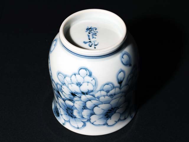 【有田焼】睦揃(夫婦茶碗セット) 染付王冠桜