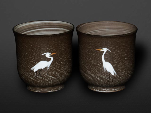 祖父や祖母へのプレゼント 夫婦湯呑 鷺図 15代臥牛作