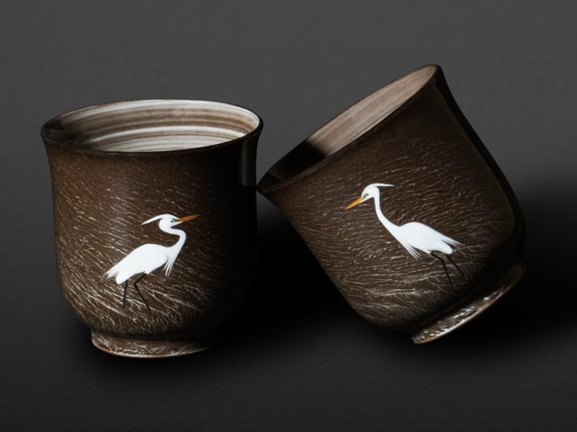 祖父や祖母へのプレゼント 夫婦湯呑 鷺図 15代臥牛作