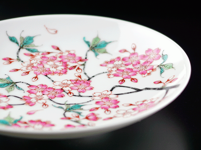 【有田焼】飾り絵皿 色絵極細桜図