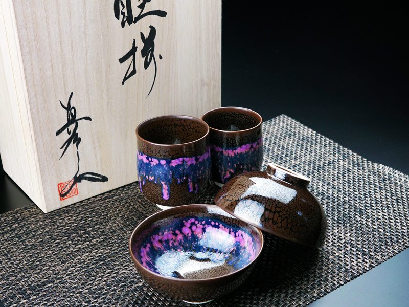 【有田焼】睦揃(夫婦茶碗セット)花筏