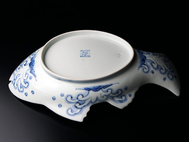 【献上金襴手様式】大絵皿 染錦本金松竹梅吉祥鯛図