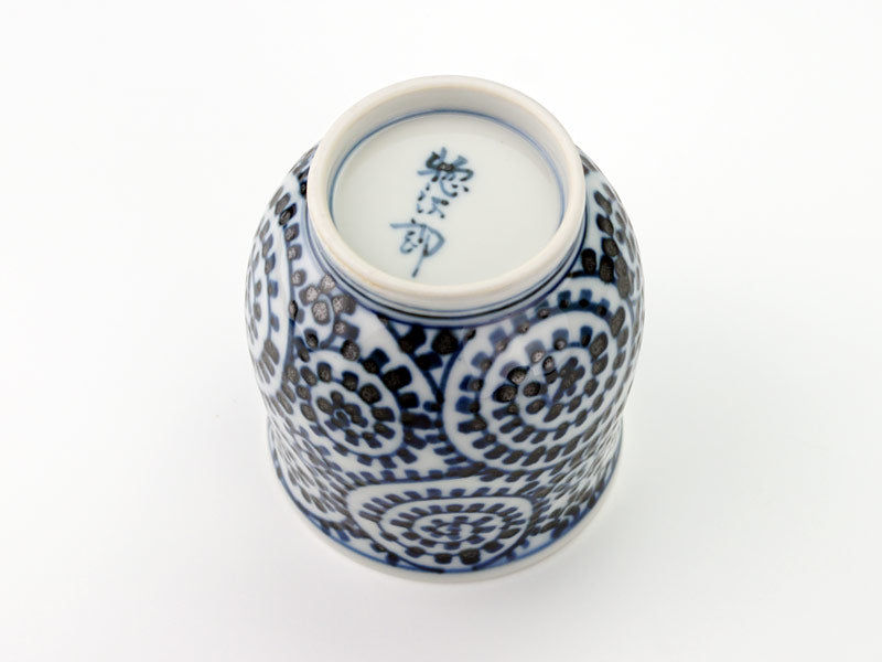 【有田焼】湯呑 染付蛸唐草格子紋図