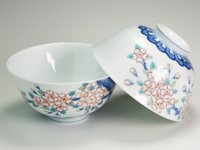 【有田焼】睦揃(夫婦茶碗セット)染錦吉祥桜図