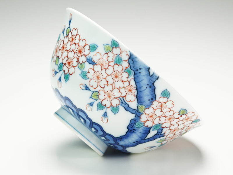 【有田焼】睦揃(夫婦茶碗セット)染錦吉祥桜図