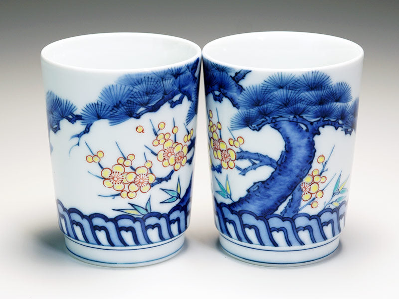 【有田焼】睦揃(夫婦茶碗セット)染錦吉祥松竹梅図