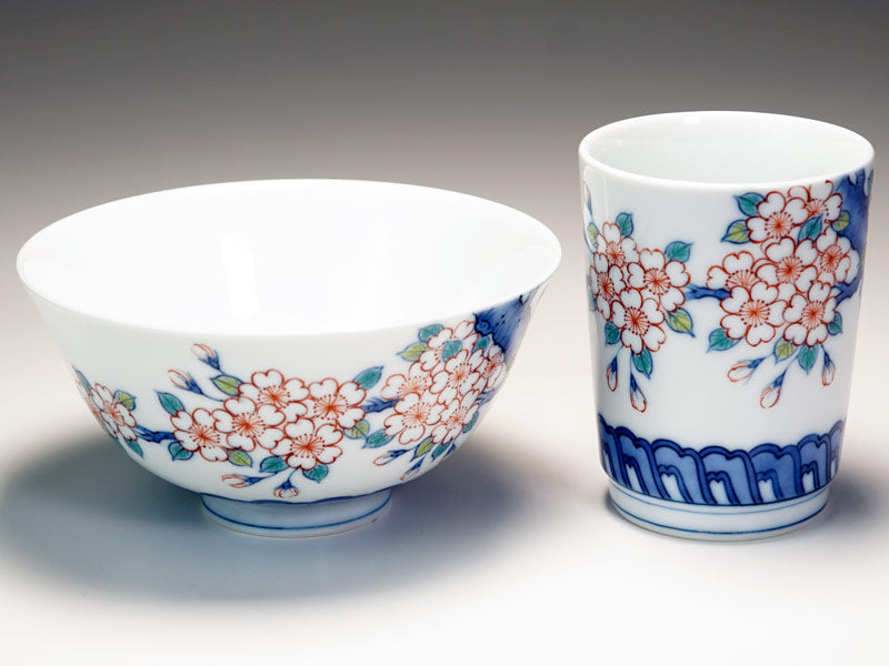 【有田焼】湯呑茶碗セット 染錦吉祥桜図