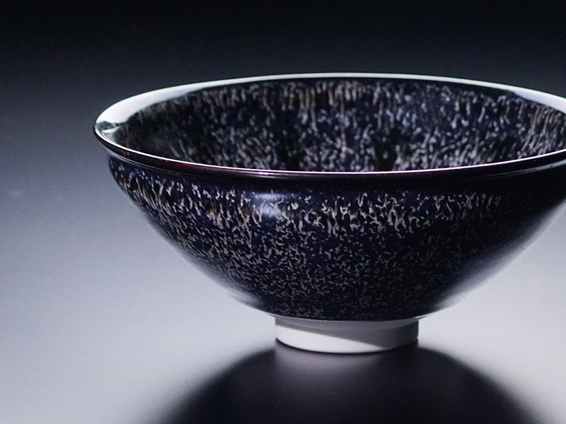 【有田焼】白銀河茶碗「流」