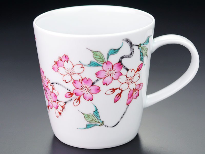 【有田焼】マグカップ 色絵桜図の写真2