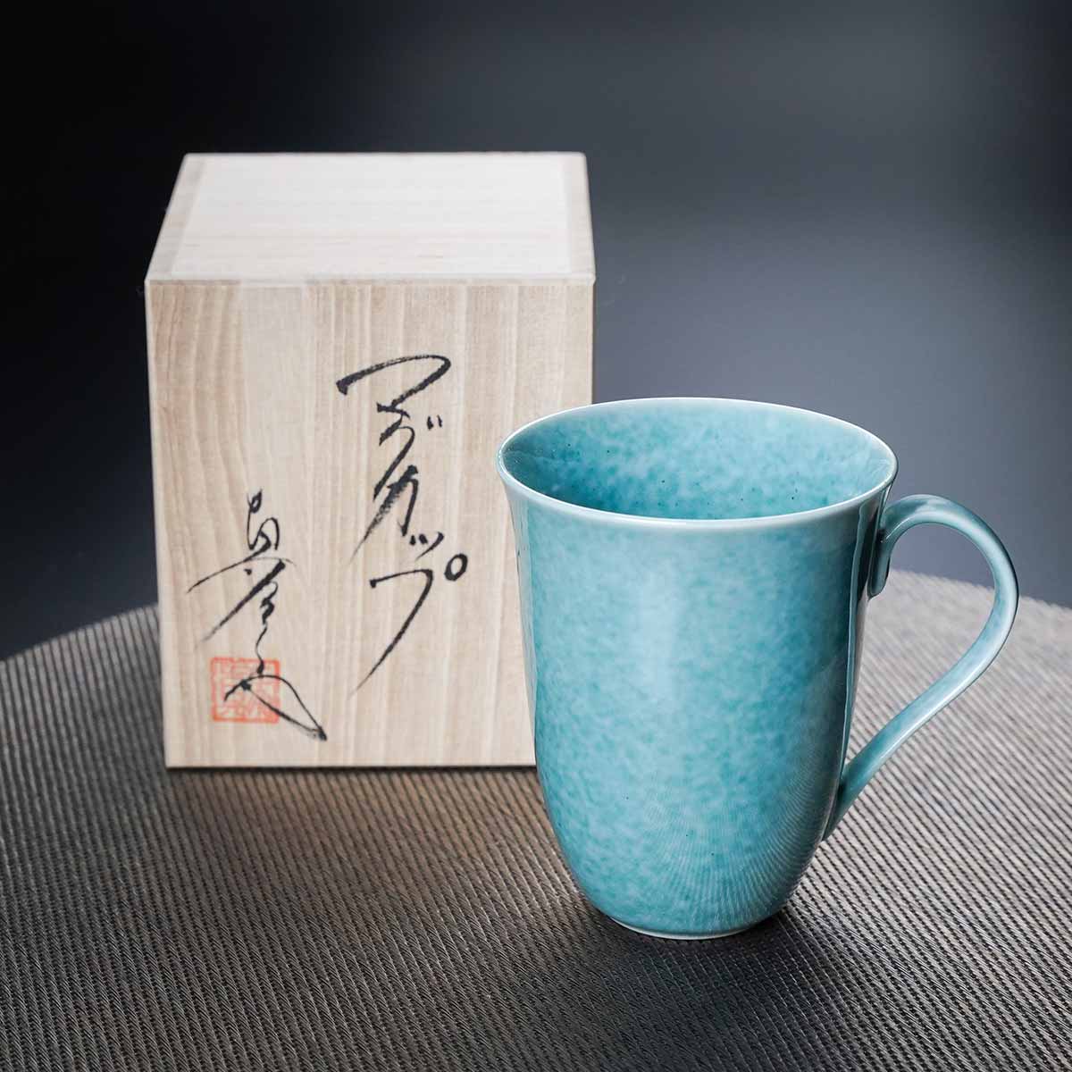 宋代青瓷高足杯、淡い緑色の脚付きカップ 春夏カラー】Egg Cappuccino Cup＆Saucer / 200ml