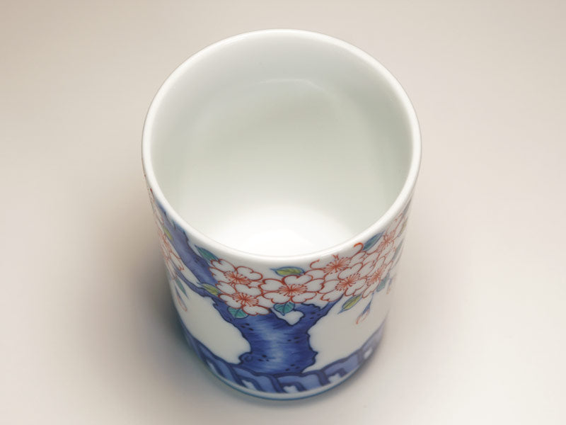 【有田焼】湯呑 染錦吉祥桜図