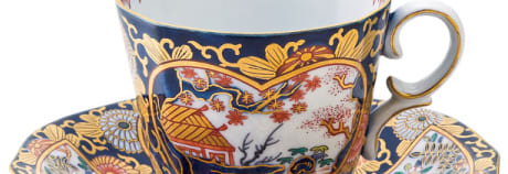 琳派古伊万里様式の絵が描かれたコーヒーカップの画像