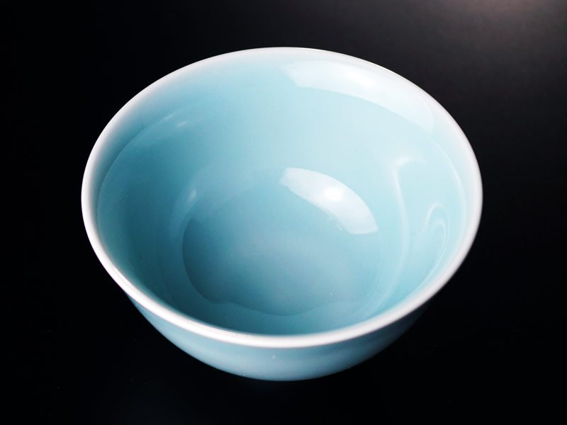 【有田焼】茶碗 砧青磁の商品紹介写真3