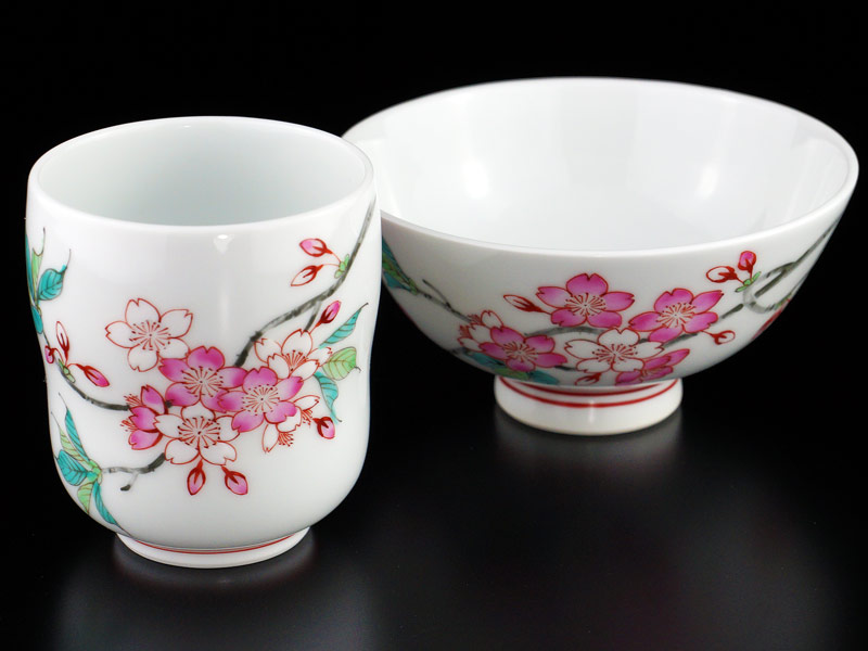 咲き誇る一瞬の永遠 湯呑茶碗セット 色絵桜の写真2
