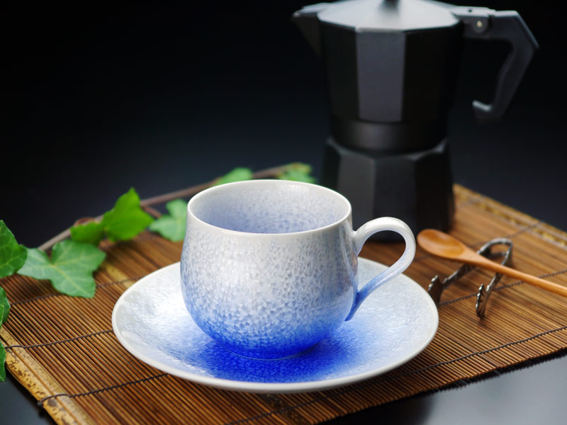 【有田焼】丸コーヒーカップ 藍染水滴の商品紹介写真6