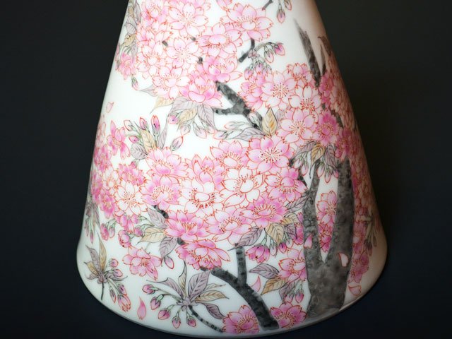 【有田焼】花瓶 色絵桜の写真4