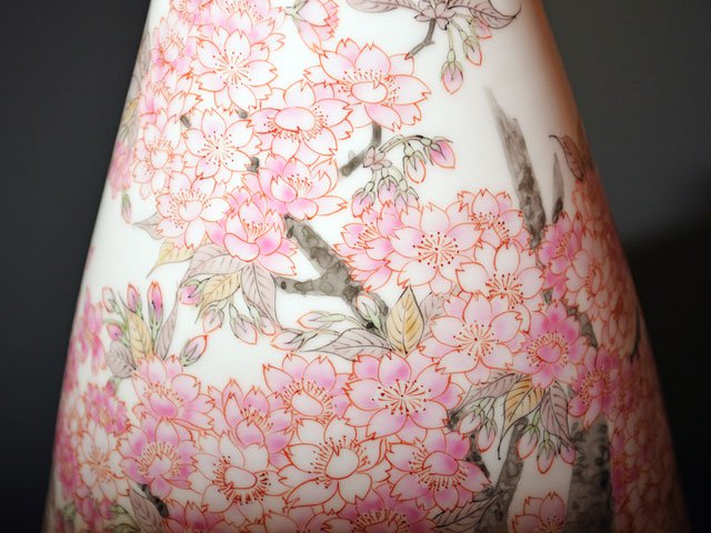 【有田焼】花瓶 色絵桜の写真3